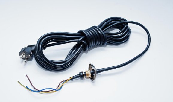 Como funciona a reciclagem de fios e quais os benefícios?